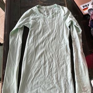 Lululemon swiftly tech long sleeve